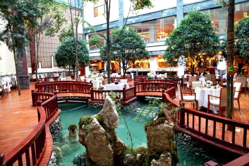 Howard Johnson Tian Yuan Jiuzhaigou Exterior foto