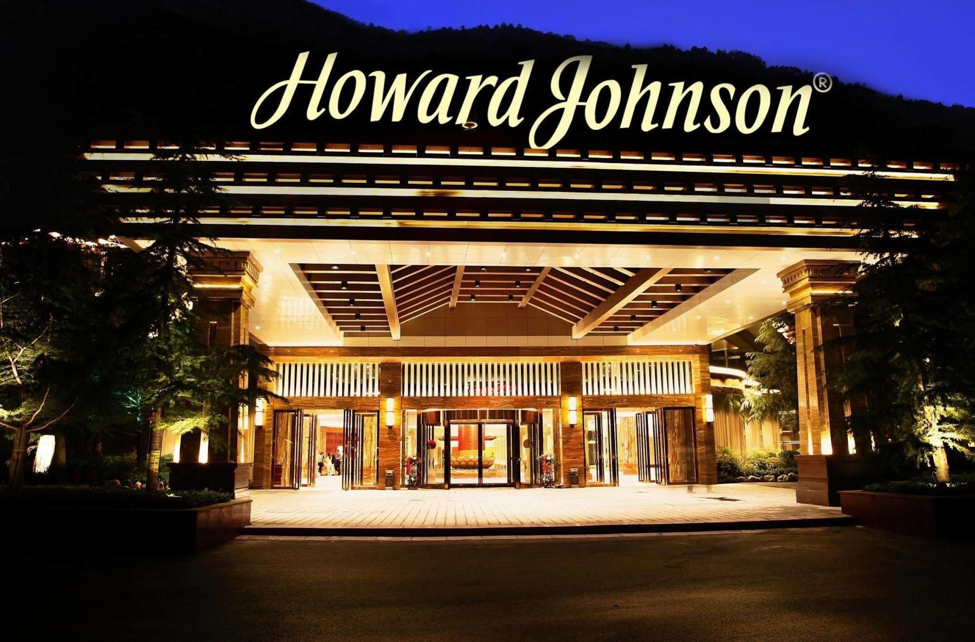Howard Johnson Tian Yuan Jiuzhaigou Exterior foto